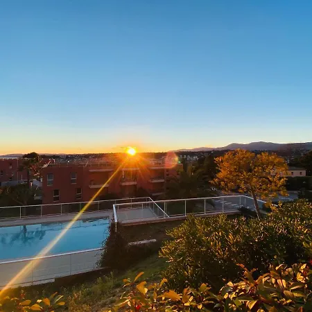 Luxury Flat Panoramic View - Swimming Pool - Parking - Terrace * Nice